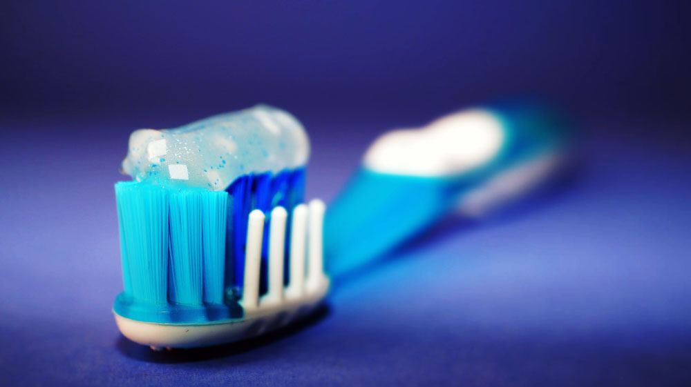Fluoride toothpaste